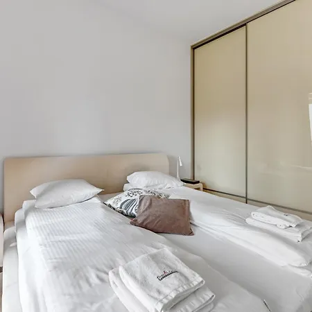 Dom & House - Apartamenty Nadmorski Dwor Gdansk Exterior photo