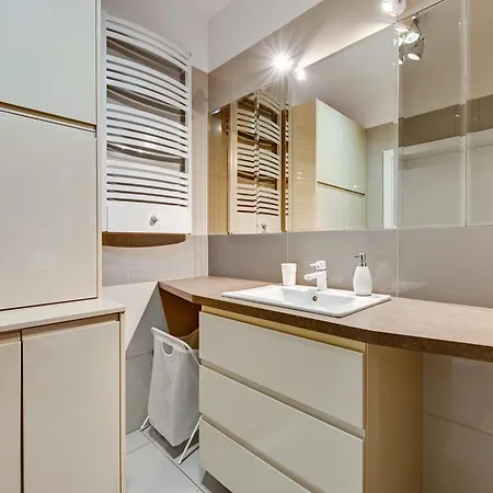 Dom & House - Apartamenty Nadmorski Dwor Gdansk Exterior photo